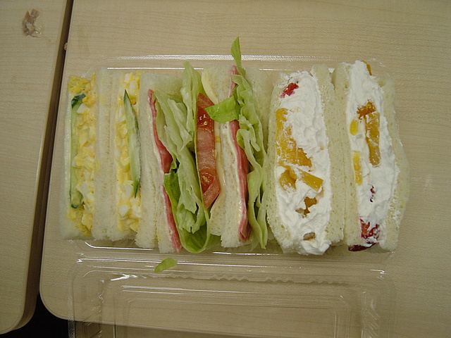 サンドイッチ作り02